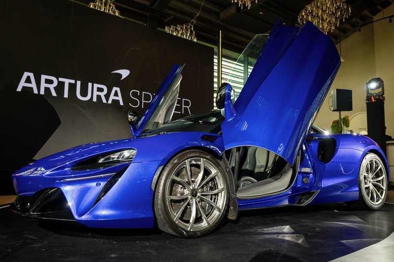 McLaren Artura Spider Launch - 00018.jpg