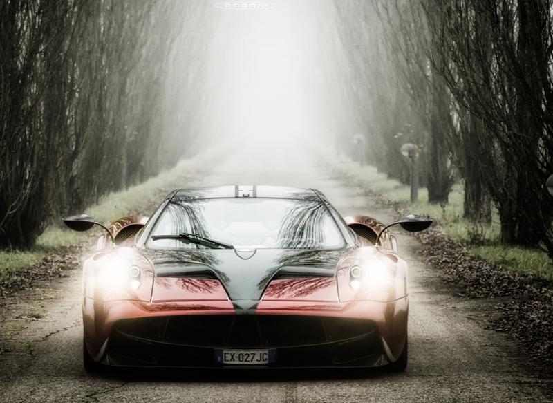 ▲来自意大利的Pagani Huayra,碳纤维车壳是额外选配。