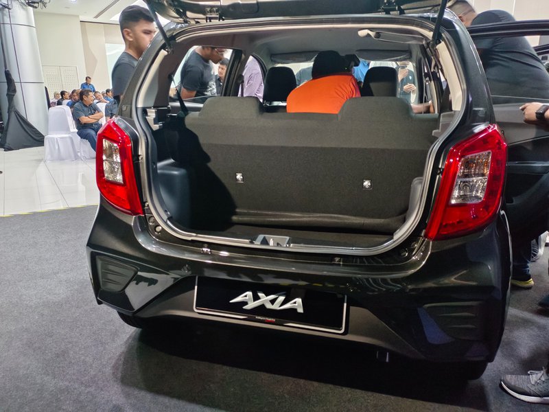 Perodua-axia-e-2023_01.jpeg