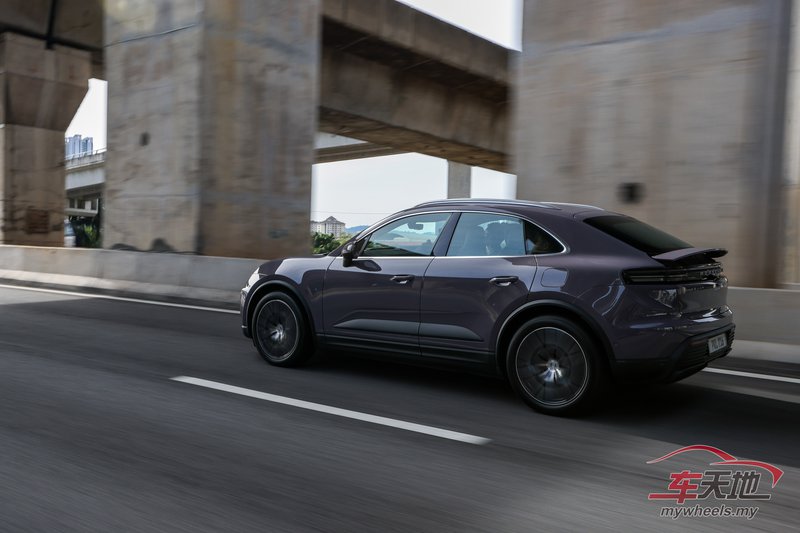 Porsche_Macan_Driving_Experience-7.jpg