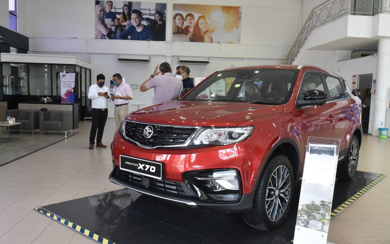 Proton X70 continues to lead the C-segment SUV market.JPG