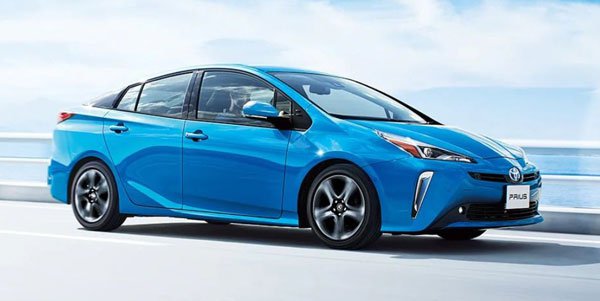 Toyota-Prius02.jpg