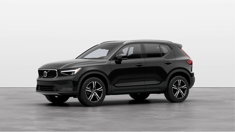 VOLVO XC40 B5 Photo 2.png
