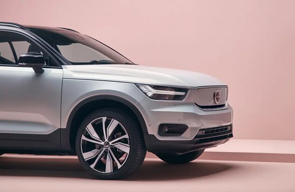 Volvo-XC40-Recharge01.jpg