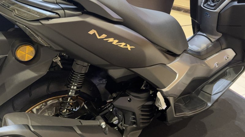 Yamaha NMAX ABS_FE20250117lckY-04.jpg