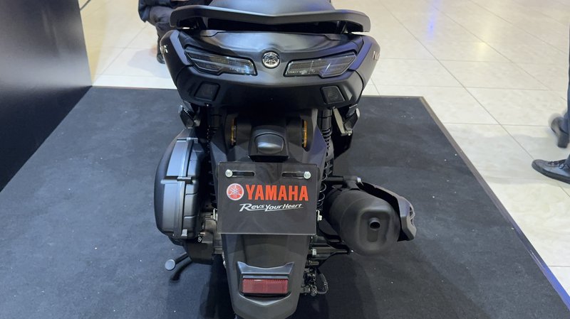 Yamaha NMAX ABS_FE20250117lckY-06.jpg