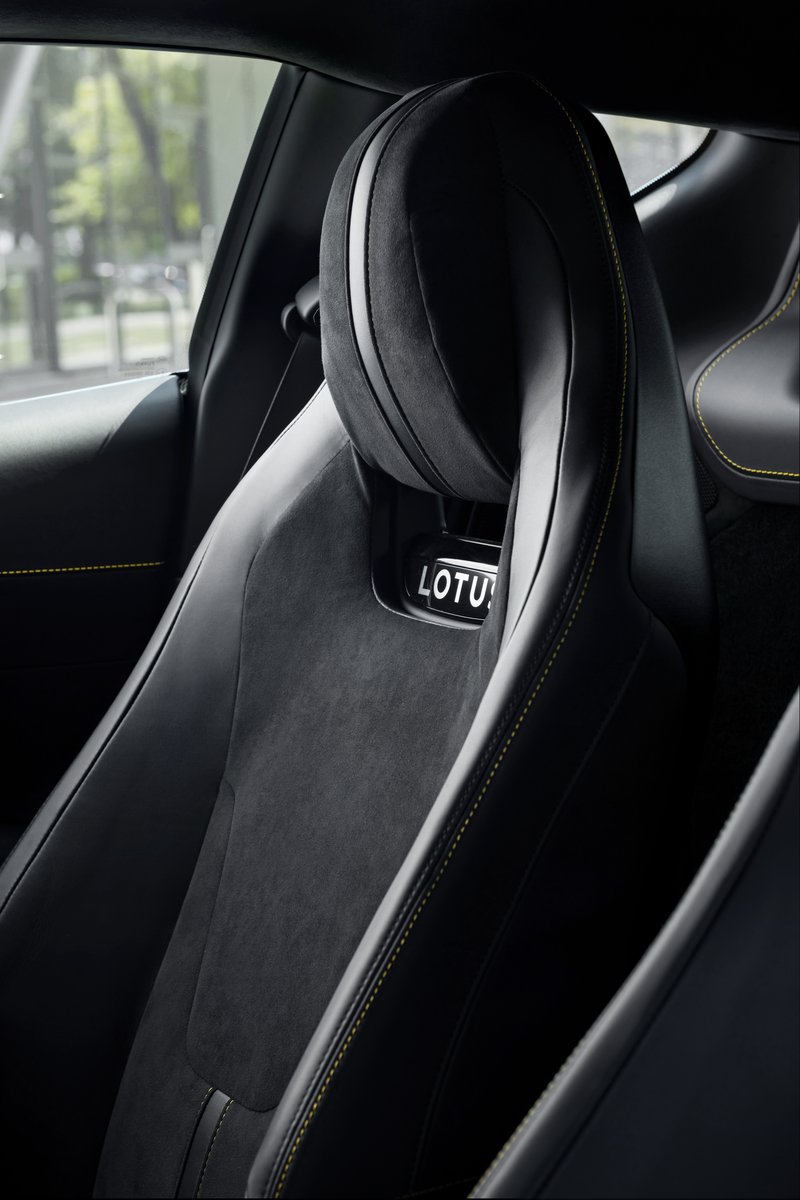 Lotus Emira I4 First Edition998800