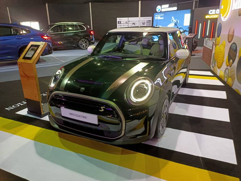 mini electric 1.jpeg