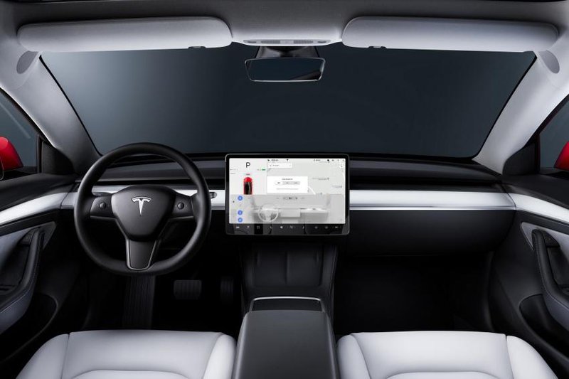 tesla model 3 interior.jpg